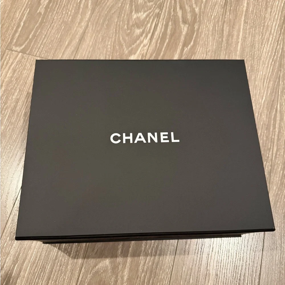 CHANEL Bag Magnetic Box
